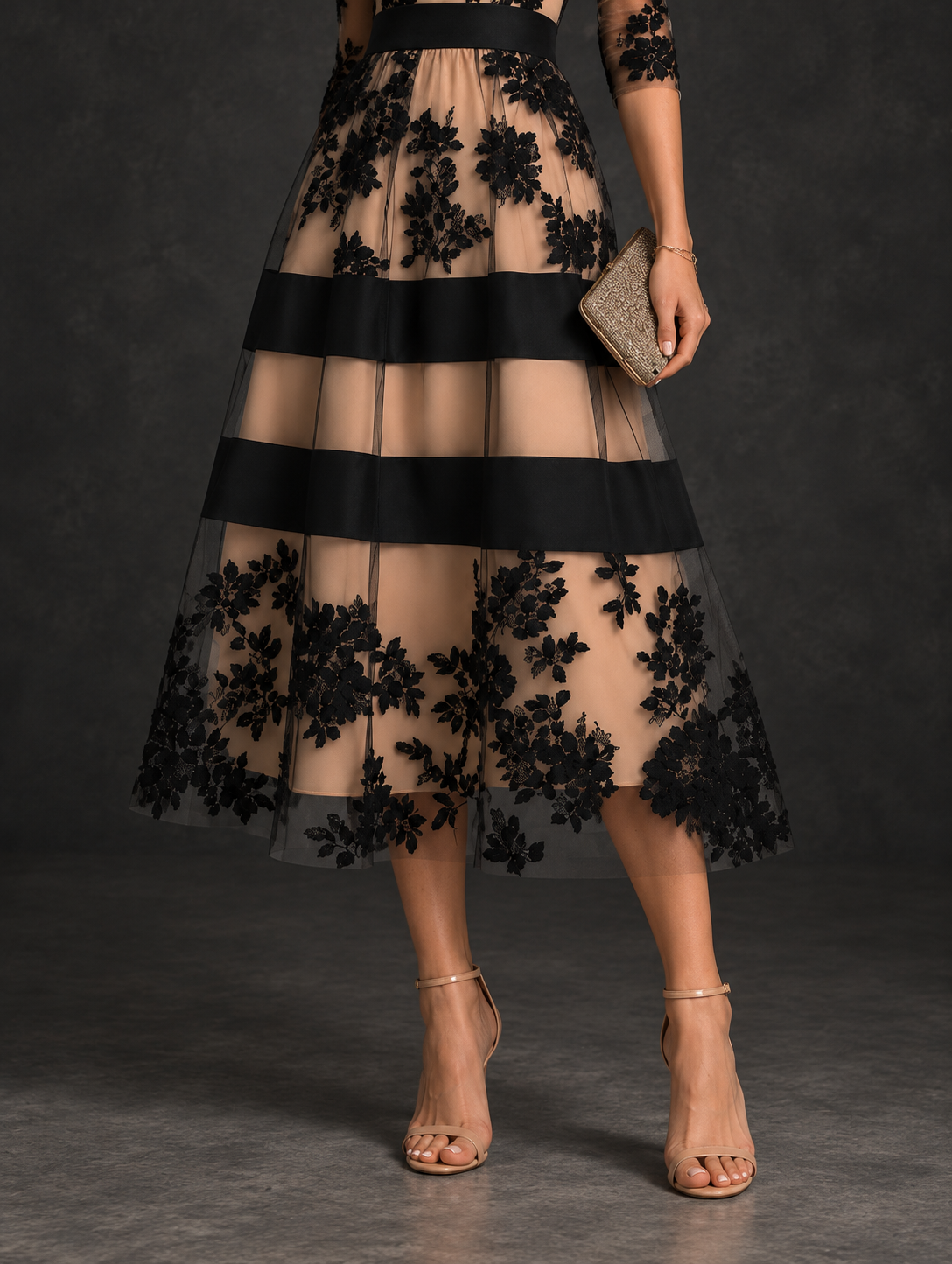 Amelie Rosier | Nora — Vestido Midi de Encaje Negro