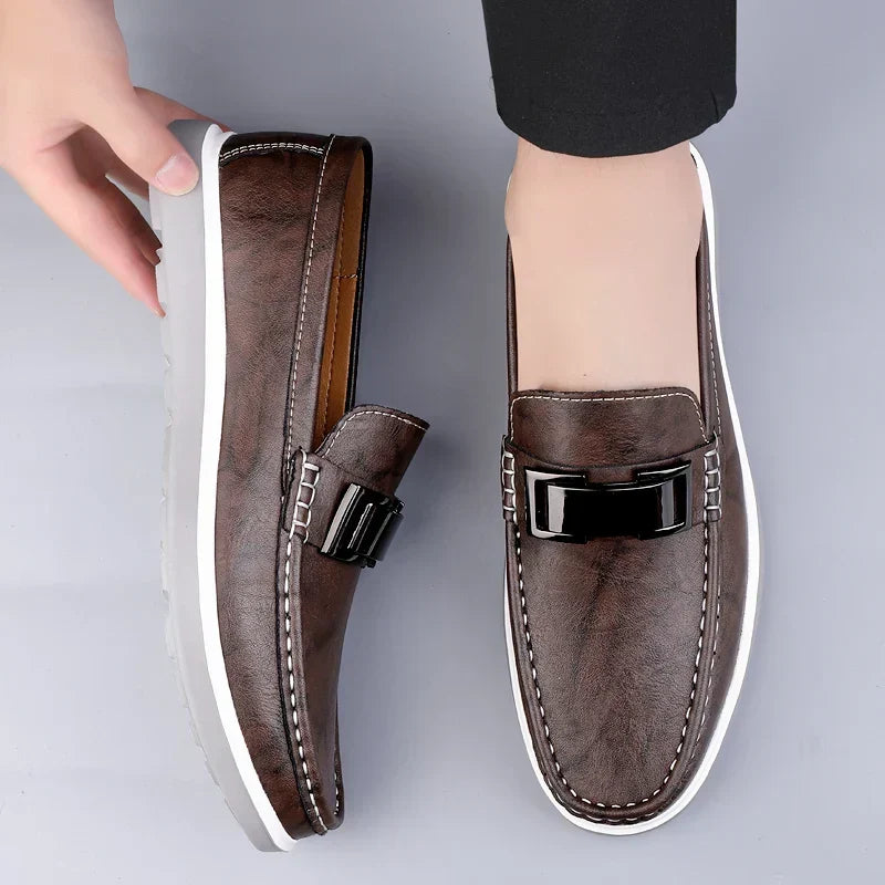 Amelie Rosier | Ruco — Mocasines de Piel con Detalle Metálico