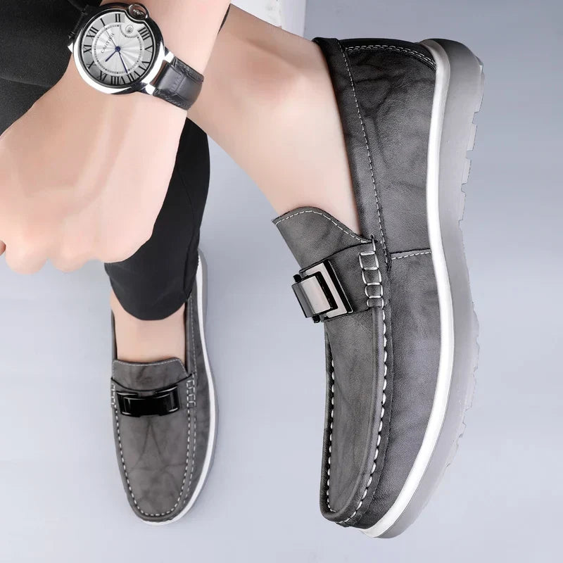 Amelie Rosier | Ruco — Mocasines de Piel con Detalle Metálico