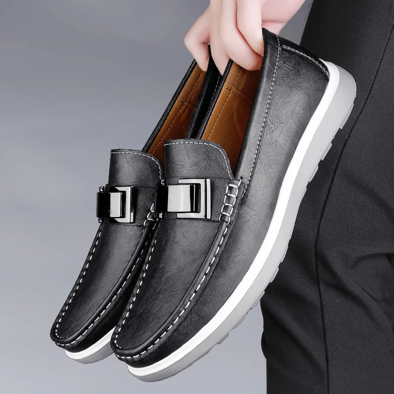 Amelie Rosier | Ruco — Mocasines de Piel con Detalle Metálico