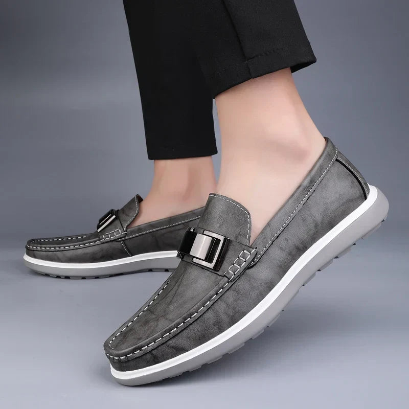 Amelie Rosier | Ruco — Mocasines de Piel con Detalle Metálico