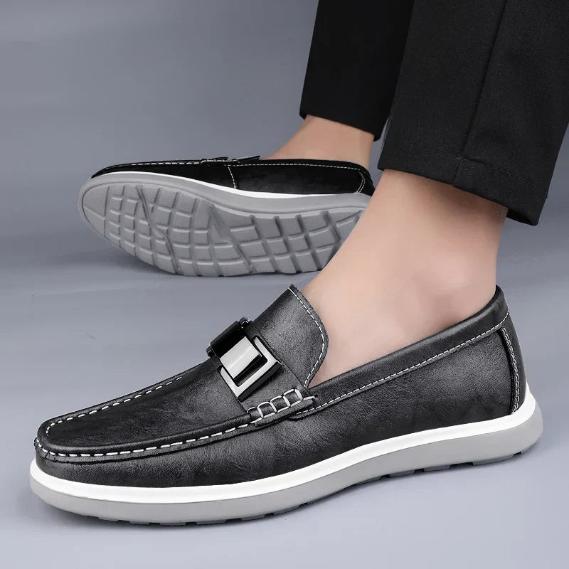 Amelie Rosier | Ruco — Mocasines de Piel con Detalle Metálico