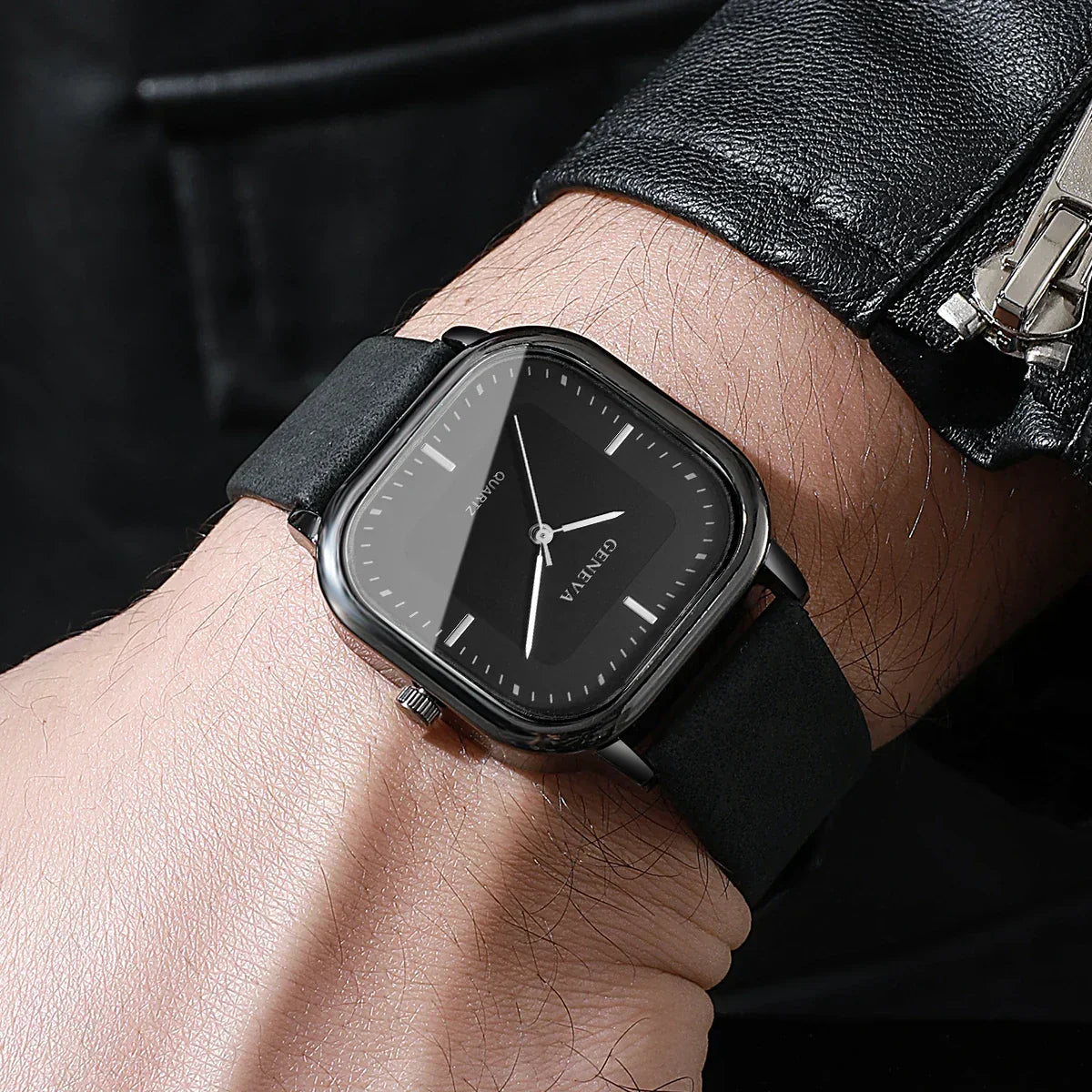 Amelie Rosier | Geneva — Reloj de Esfera Cuadrada