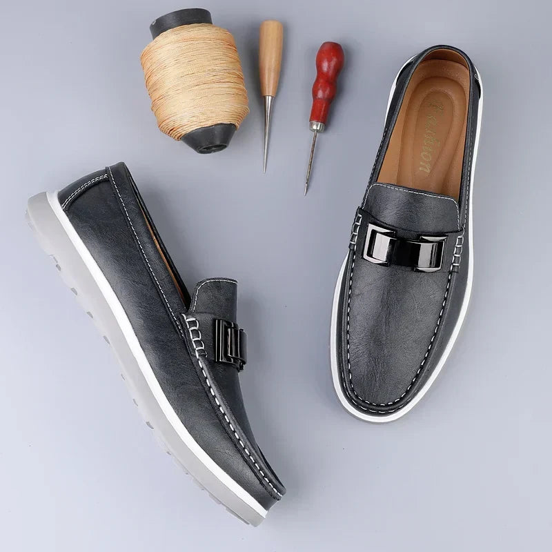 Amelie Rosier | Ruco — Mocasines de Piel con Detalle Metálico